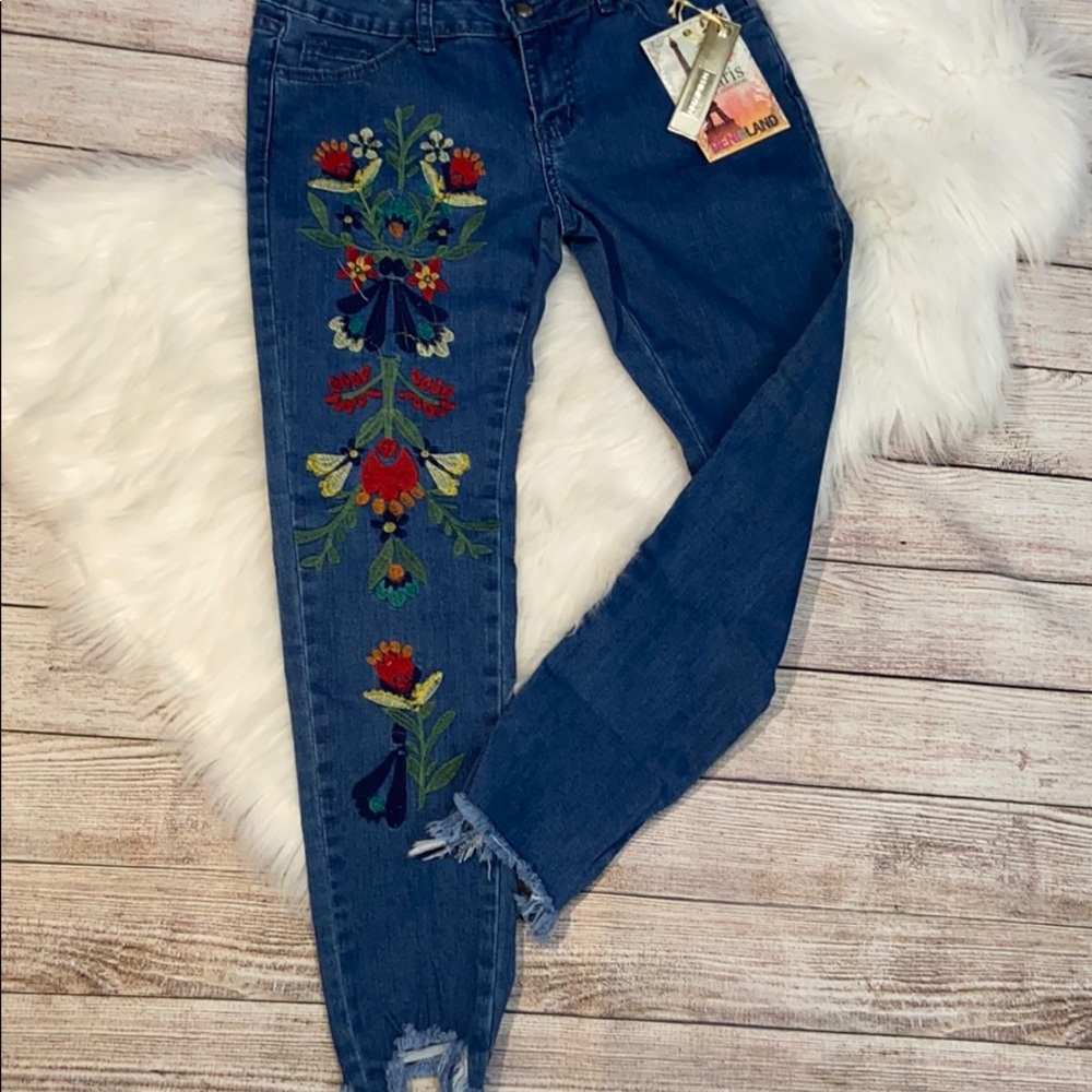 Embroidered Jeans size 29/9 - Picture 2 of 6